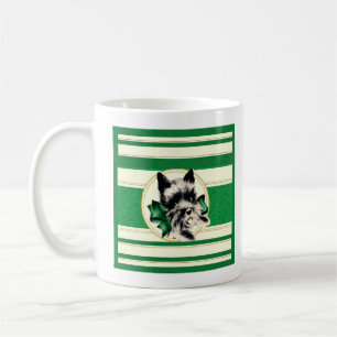 Caneca De Café Vintage Black Scottish Terrier on green mug