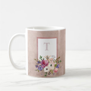 Caneca De Café Vintage Mauve Watercolor Floral Inicial 2