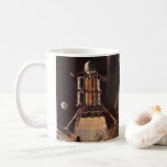 Caneca De Café Vintage Science Fiction Rocket explode fora do pla<br><div class="desc">Ilustração vintage: viagem futurista e imagem de ficção científica de transporte do futuro. Um clássico design de quadrinhos retrô sci fi com um retrô ficção científica apresentando um foguete que sai de um planeta estrangeiro para um céu escuro à noite com a lua e estrelas à distância.</div>