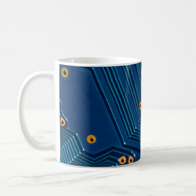 Caneca De Café Vista aproximada da macro do conselho eletrônico d (Esquerda)