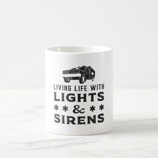 Caneca De Café Vivendo com luzes paramédicas Ambulância EMS Engra (Centro)