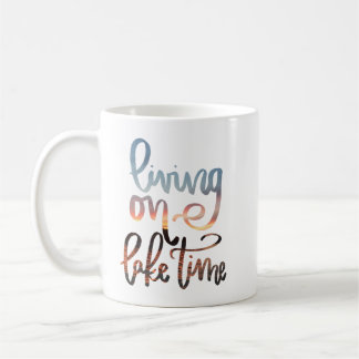 Caneca De Café Vivendo no Lago Time