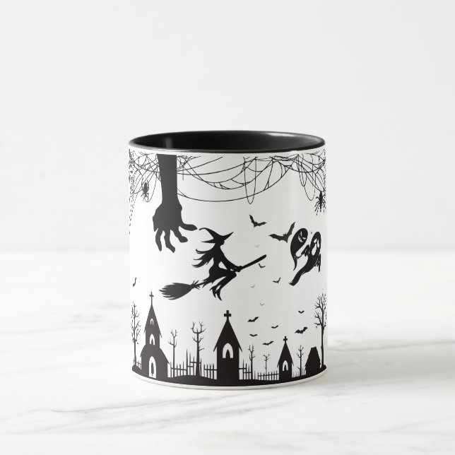 Caneca de café voadora de bruxa assustadora e fofa (Centro)