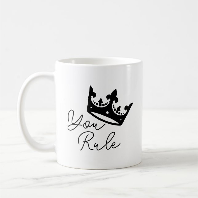 Caneca De Café Você Manda Coroa Presente de Aniversário Personali (Esquerda)