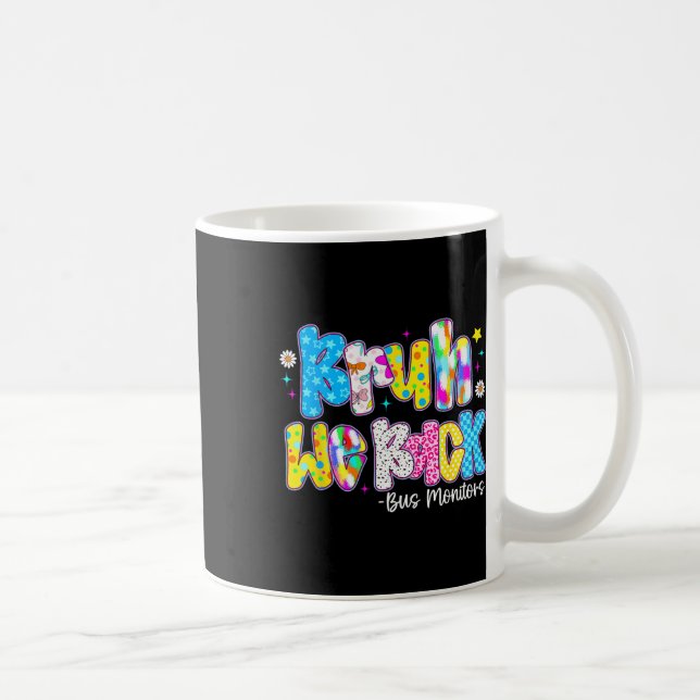 Caneca De Café Voltamos, monitores de ônibus fofos de volta às au (Direita)