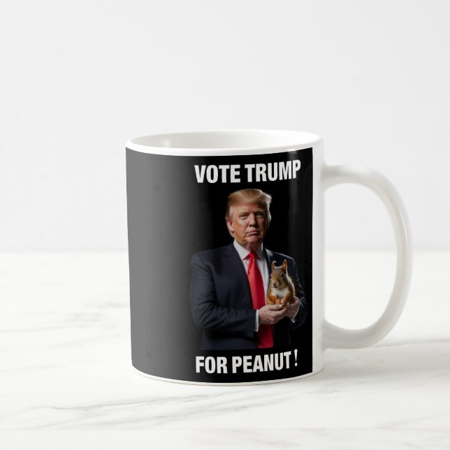 Caneca De Café Votar Trump No Peanut O Esquilo 3 (Direita)