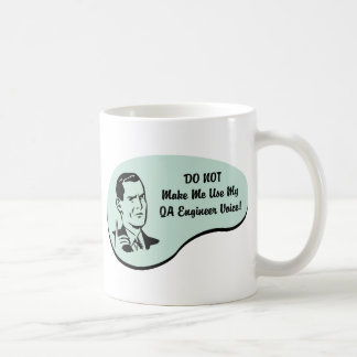 Caneca De Café Voz do engenheiro do QA