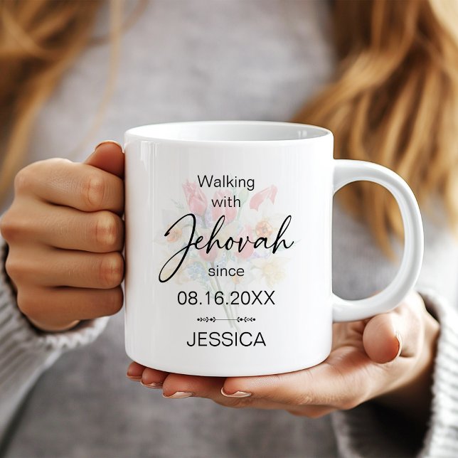 Caneca De Café Walking with Jehovah Since Floral Baptism Mug (Criador carregado)