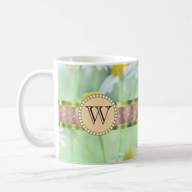 Caneca De Café White Daisy está em Green Meadow Monograma (Esquerda)