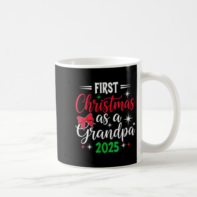 Caneca De Café Womens Funny First Christmas As Grandpa 2025 Match (Direita)