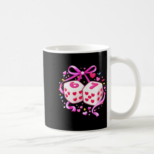 Caneca De Café Women's Funny Preppy 67 Valentine Six Seven Dice 6 (Direita)