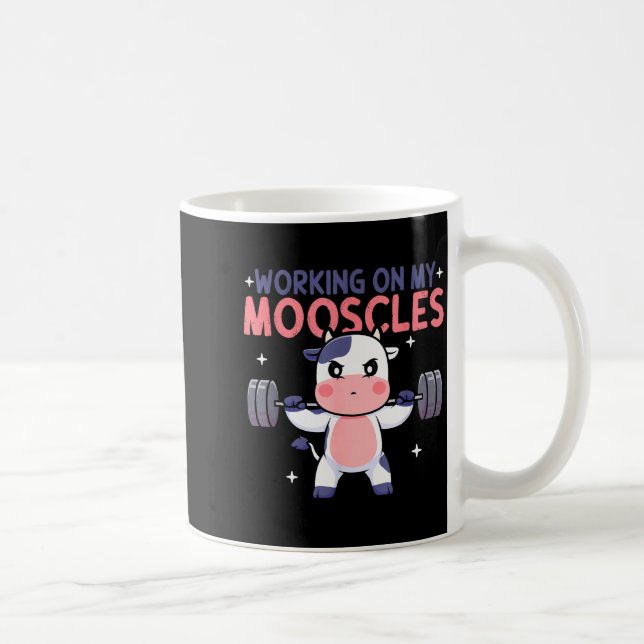 Caneca De Café Working On My Mooscles Moo Muscles Workout Design  (Direita)