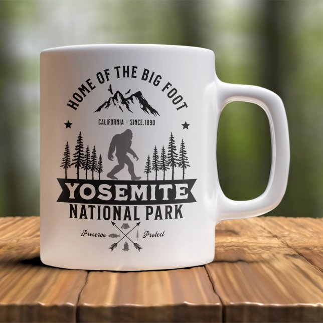 Caneca De Café Yosemite National Park Home of the Big Foot Funny (Criador carregado)