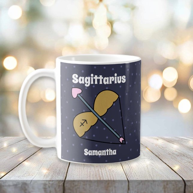 Caneca De Café Zodíaco Grito Ilustrado e Zodíaco Personalizado (Cute Sagittarius Zodiac Symbol Personalized Mug)