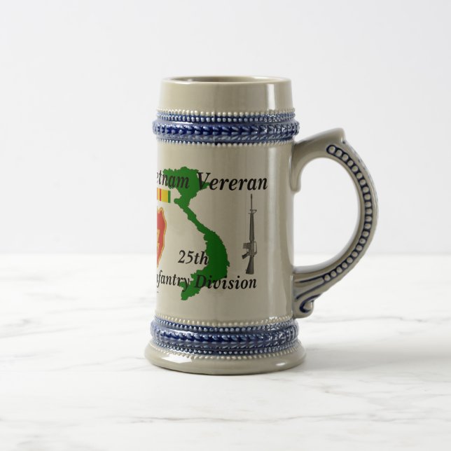 Caneca De Cerveja 25o Veterinário bbs/2 dos Inf Div Viet (Direita)
