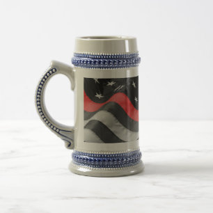 Caneca De Cerveja A Delgada Linha Vermelha