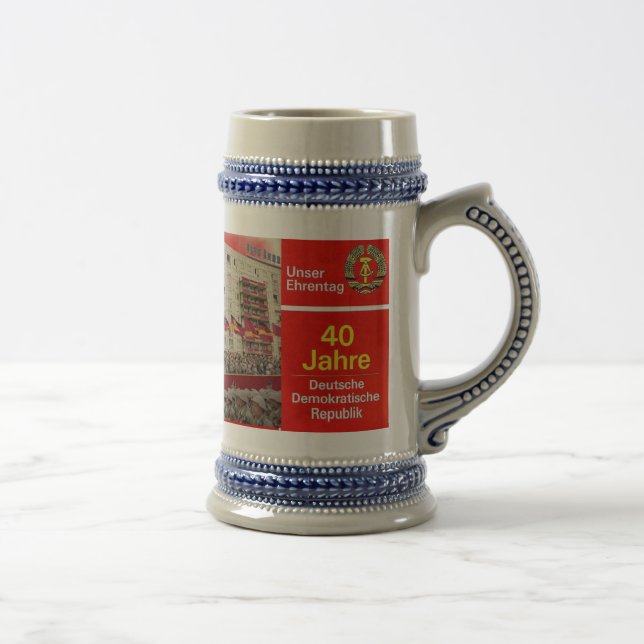 Caneca De Cerveja Alemão oriental da RDA 40 anos (Direita)