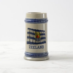 Caneca De Cerveja Bandeira de ondulação de Zeeland com nome