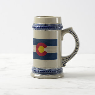 Caneca De Cerveja Bandeira do Colorado com fundo de montanha