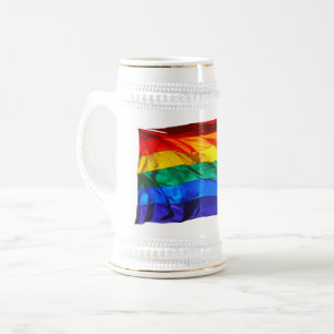 Caneca De Cerveja Bandeira do orgulho gay SlipperyJoe's ondulando ve