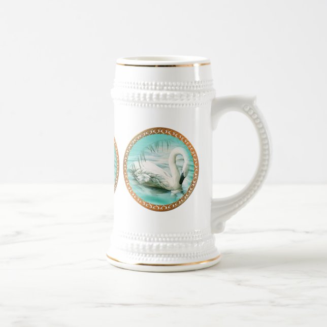 Caneca De Cerveja Belo cisne branco em água azul turquesa (Direita)