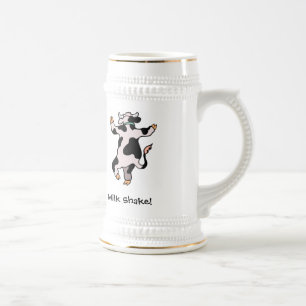 Caneca de cerveja da agitação de leite