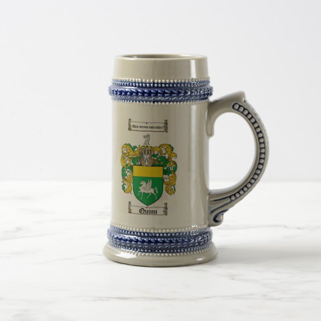Caneca de cerveja da brasão de Quinn (Direita)