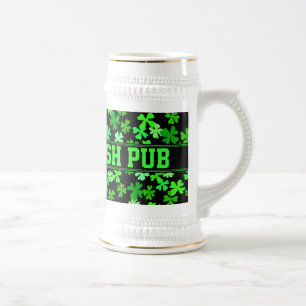 Caneca de cerveja de Bebendo de Shamrock irlandês
