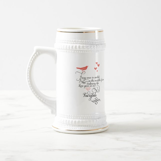 Caneca De Cerveja De vez em quando em uma vida comum. (Esquerda)