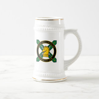 Caneca de cerveja do logotipo de PSYOPRA
