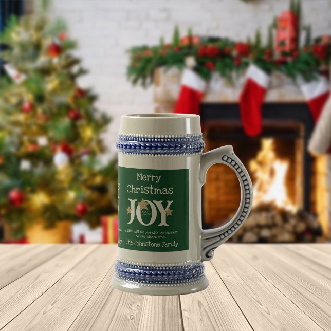 Caneca De Cerveja Feliz Natal Joy Um Presente Para Você Verde Russo (Holiday festivities will surely be enhanced with one or more of these cool green Christmas mugs.)
