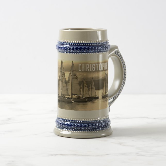 Caneca De Cerveja Iates com efeito Sepia. Adicionar Nome. (Frente Esquerda)