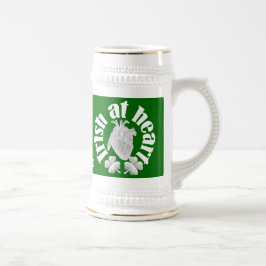 Caneca De Cerveja Irlandês no coração