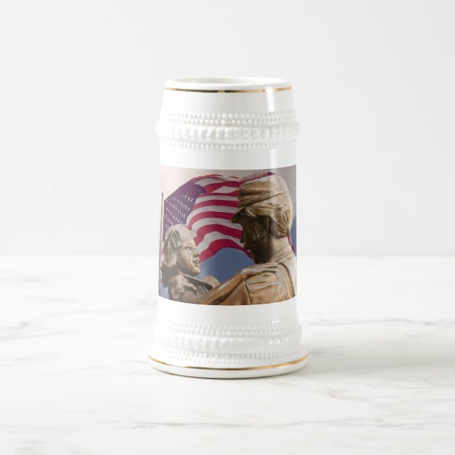 Caneca De Cerveja Memorial Day Homecoming (Centro)