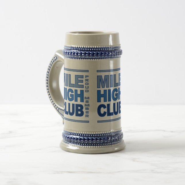 Caneca De Cerveja Mile High Club (Frente Esquerda)