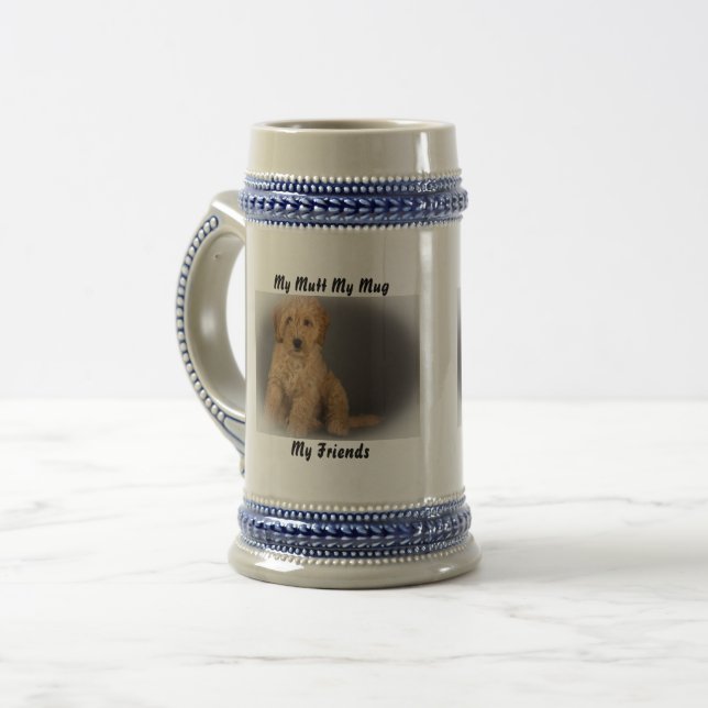 Caneca De Cerveja Minha Mugela É Minha Amiga. (Frente Esquerda)