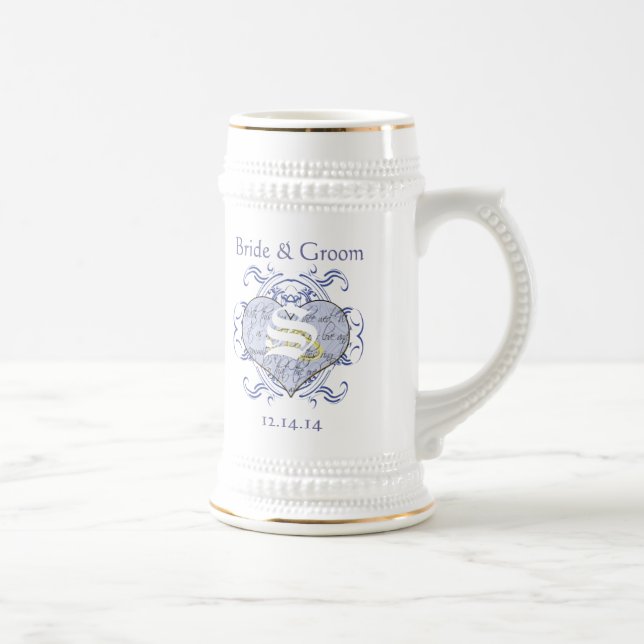 Caneca De Cerveja Monograma Wedding Vow Heart (Direita)
