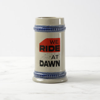 Caneca De Cerveja Nós caminhamos no Dawn T-Shirt - Adventure Biker