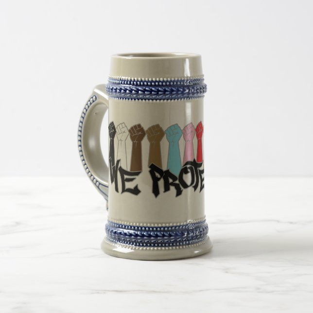 Caneca De Cerveja Nós Protegemos Nós (Frente Esquerda)