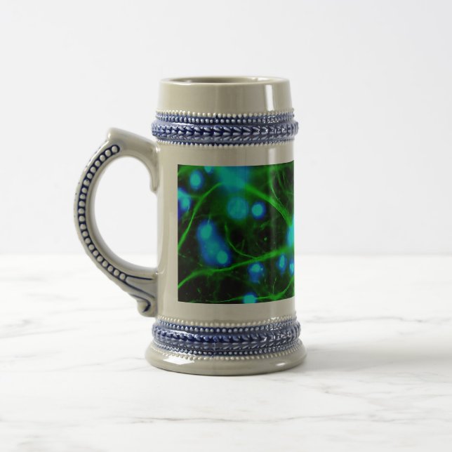 Caneca De Cerveja O Astrocyte é pilhas de Glial dadas forma estrela (Esquerda)
