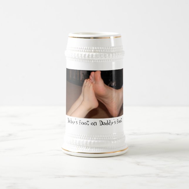 Caneca De Cerveja O pé do bebê no pé do pai (Centro)