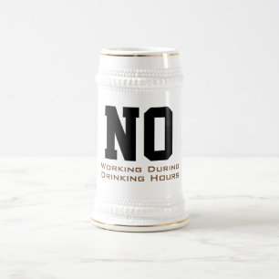 Caneca De Cerveja Personalizar Sem Trabalhar Durante Horas De Bebend