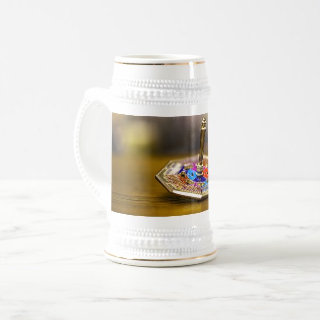 Caneca De Cerveja Presente SlipperyJoe Hanukkah dreidel base octogon (Frente Esquerda)