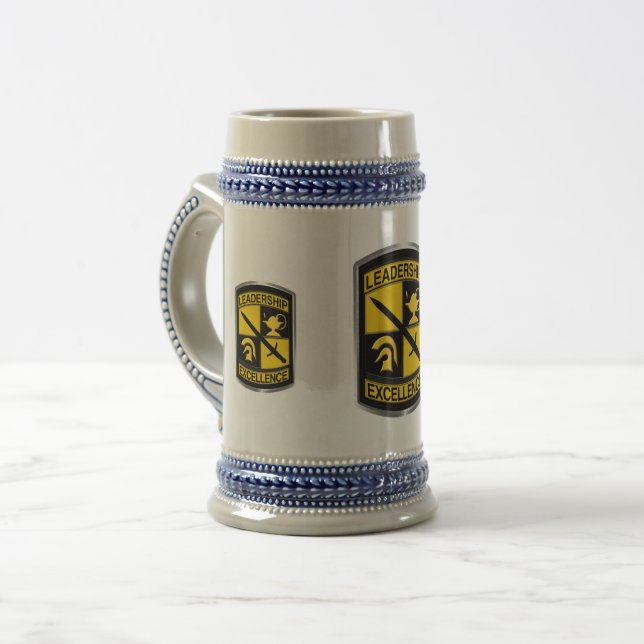 Caneca De Cerveja Programa de Treinamento de Oficiais da Reserva ROT (Frente Esquerda)
