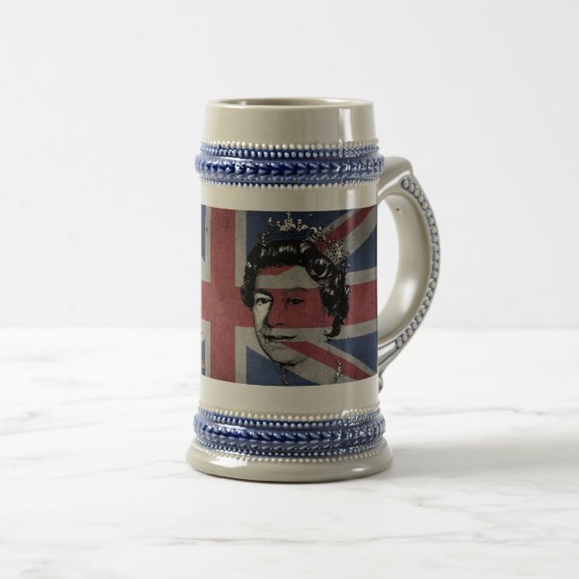 Caneca De Cerveja Rainha Elizabeth II ER Mug Bandeira Britânica (Frente Esquerda)