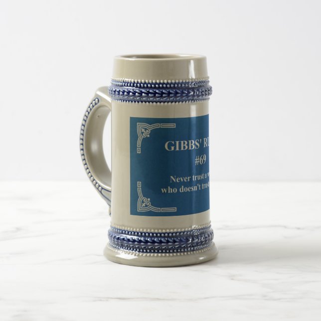 Caneca De Cerveja regra 69 de Gibbs (Frente Esquerda)