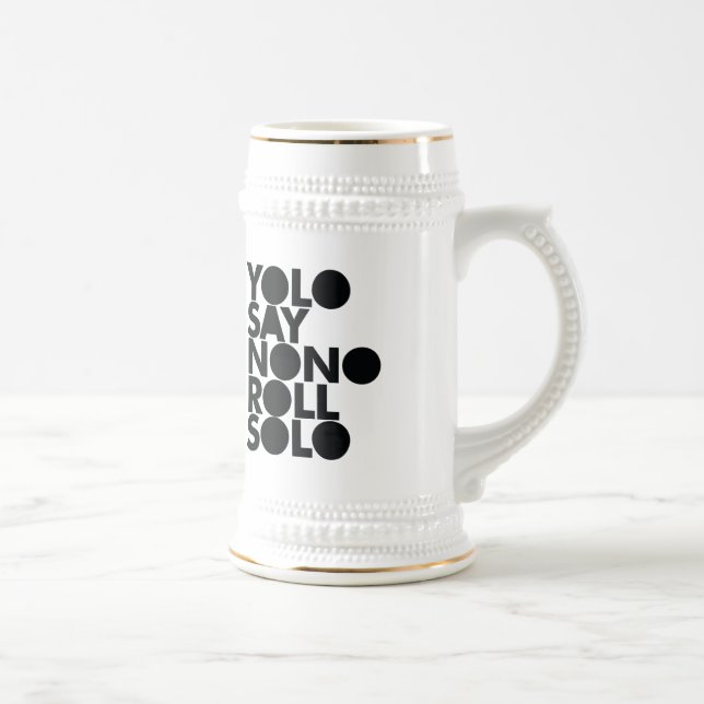 Caneca De Cerveja Rolo de YOLO enchido só (Direita)