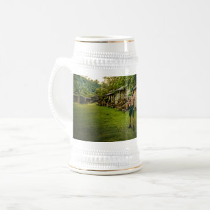 Caneca De Cerveja SlipperyJoe's Dia de São Patrício festivo duende