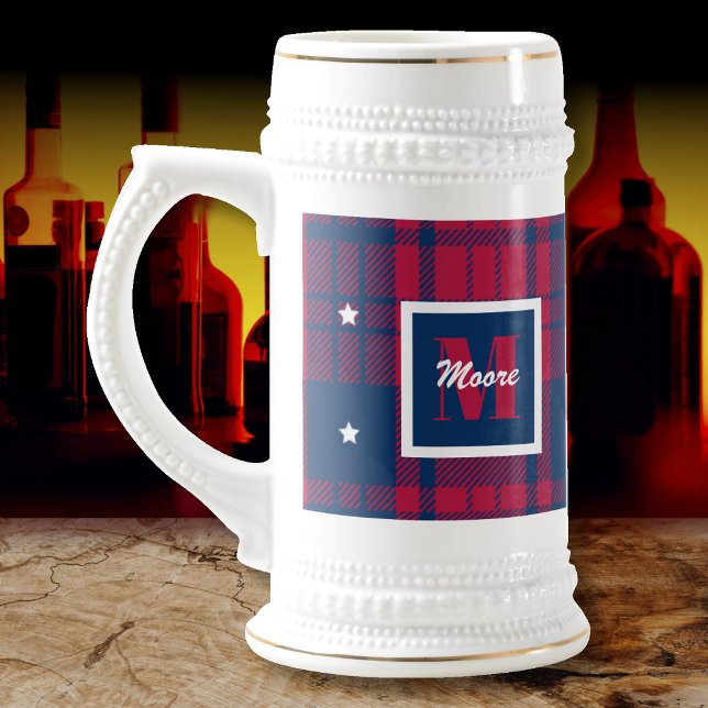 Caneca De Cerveja Tartan - Patriótico - Estrelas Brancas Azuis Verme (Tartan - Patriotic - Red Blue White Stars Beer Stein by Leapfroglisics Shop)
