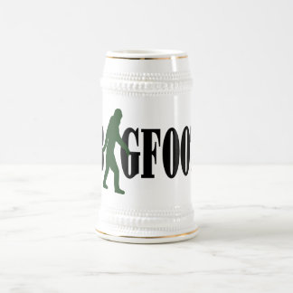 Caneca De Cerveja Texto de Bigfoot & gráfico verde do squatch